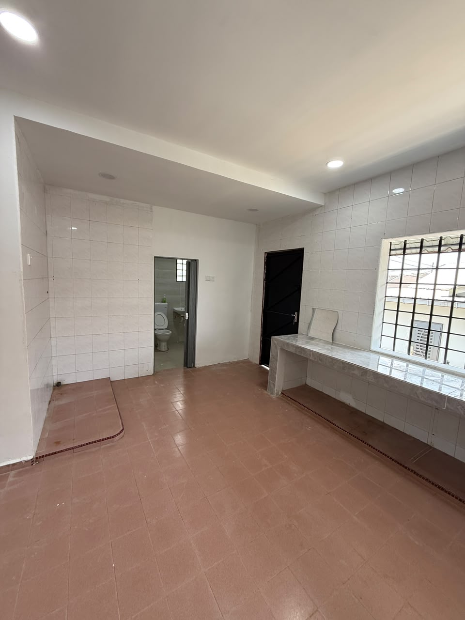 Taman Kulai Besar 1 Sty Terrace Endlot,Jalan Jambu Laut,Kulai,Renovated image