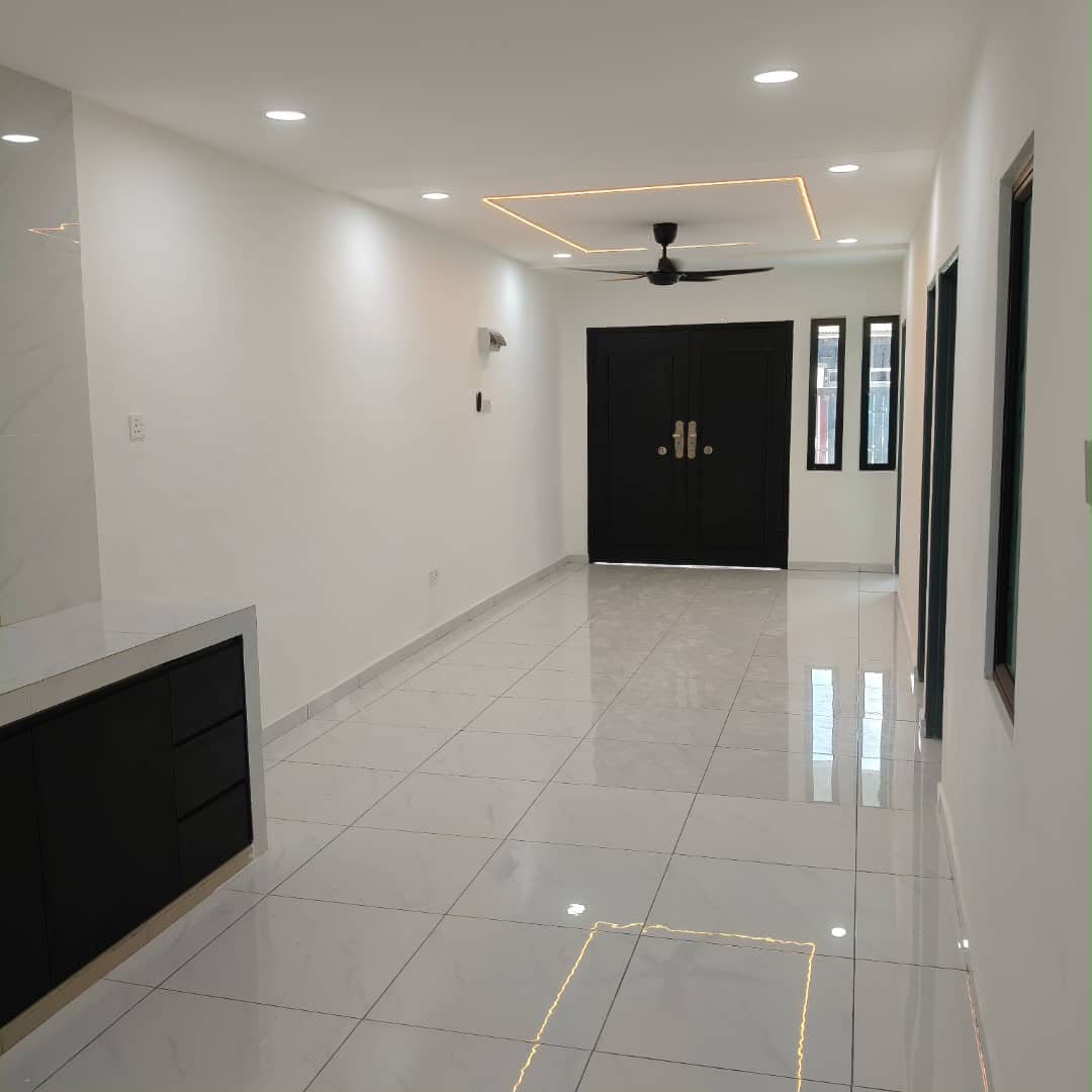 Taman Sri Skudai 1 Sty Low Cost,Jalan Tembaga Kuning,Skudai,Renovated image