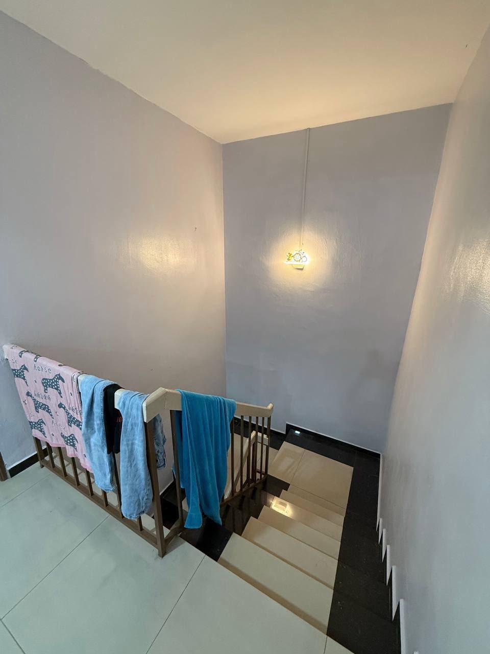 Taman Megah Ria 1.5 Sty Semi D,Jalan Api Api,Masai,Renovated,Extend image