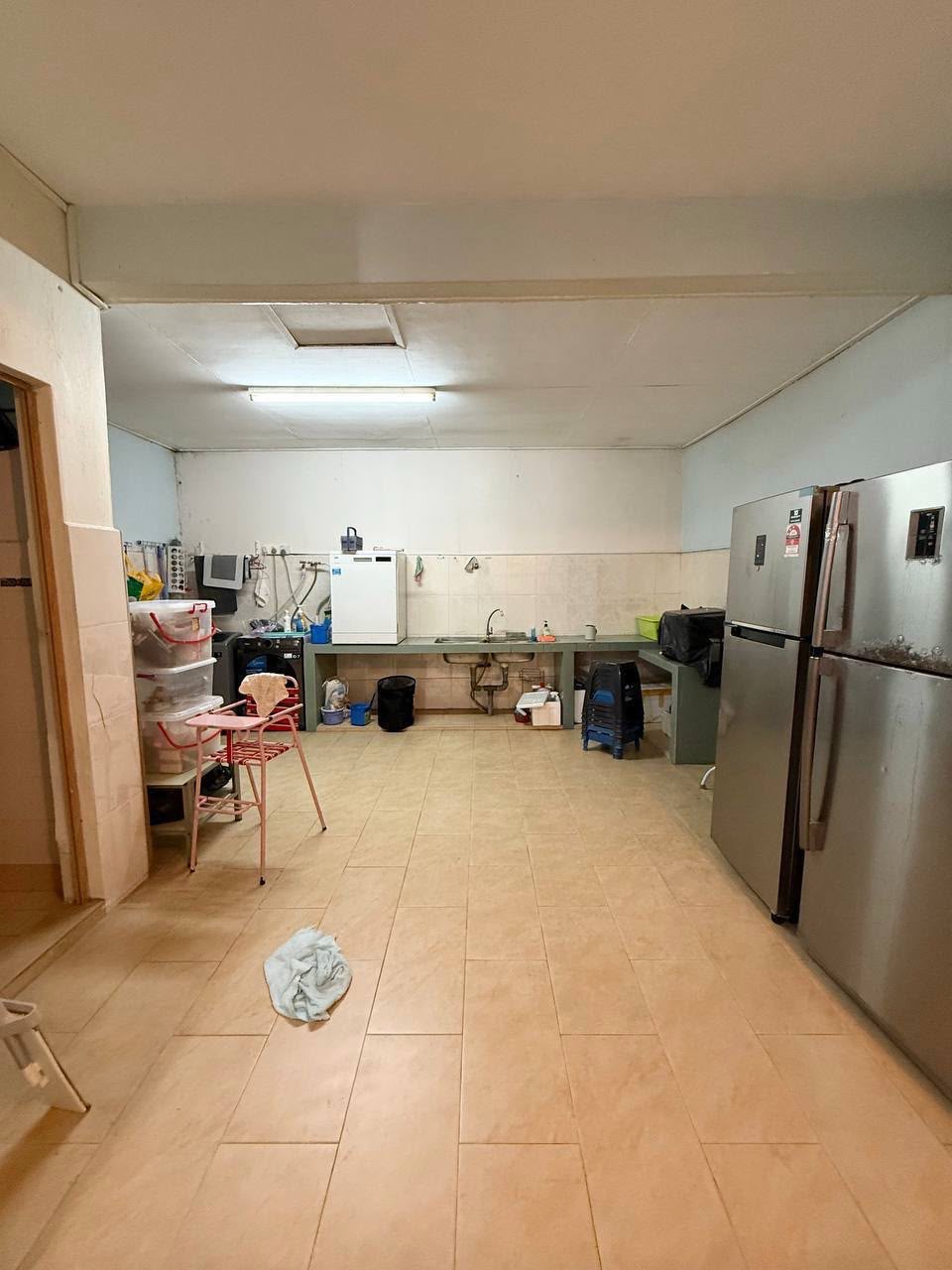 Taman Megah Ria 1.5 Sty Semi D,Jalan Api Api,Masai,Renovated,Extend image