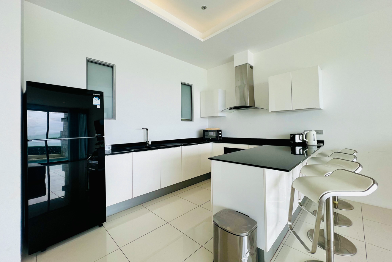 🌊 PRIVATE POOL & PANORAMIC SEA VIEW | 3-BEDROOM RESALE image