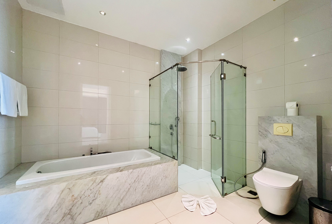 🌊 PRIVATE POOL & PANORAMIC SEA VIEW | 3-BEDROOM RESALE image