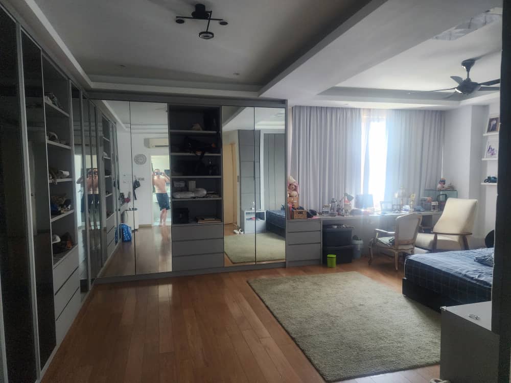 Desa Hill Villas image