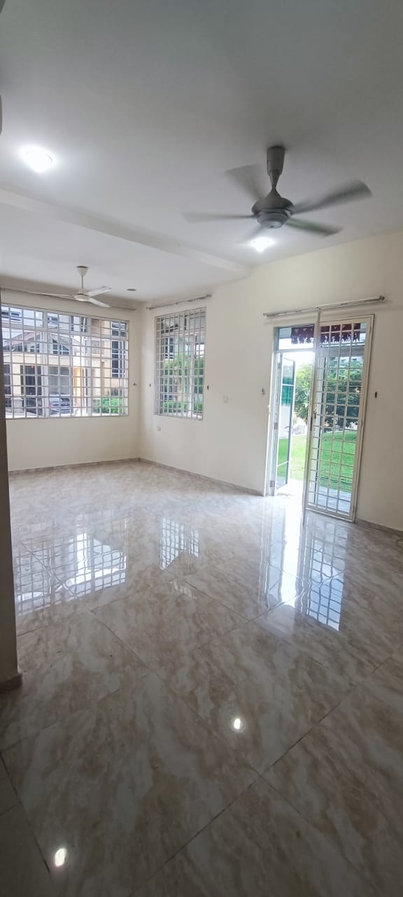 Tiara Villa image