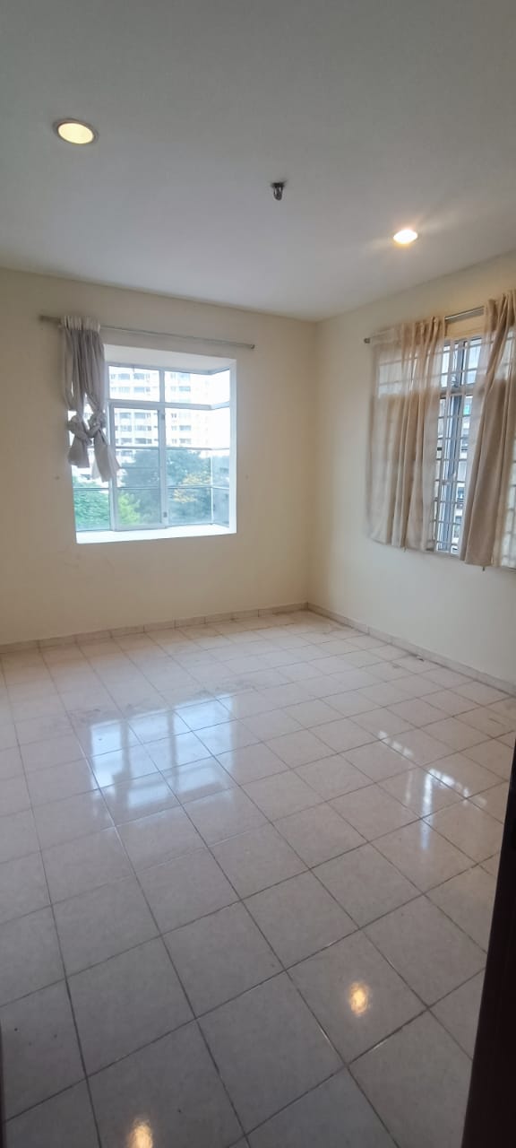 Tiara Villa image