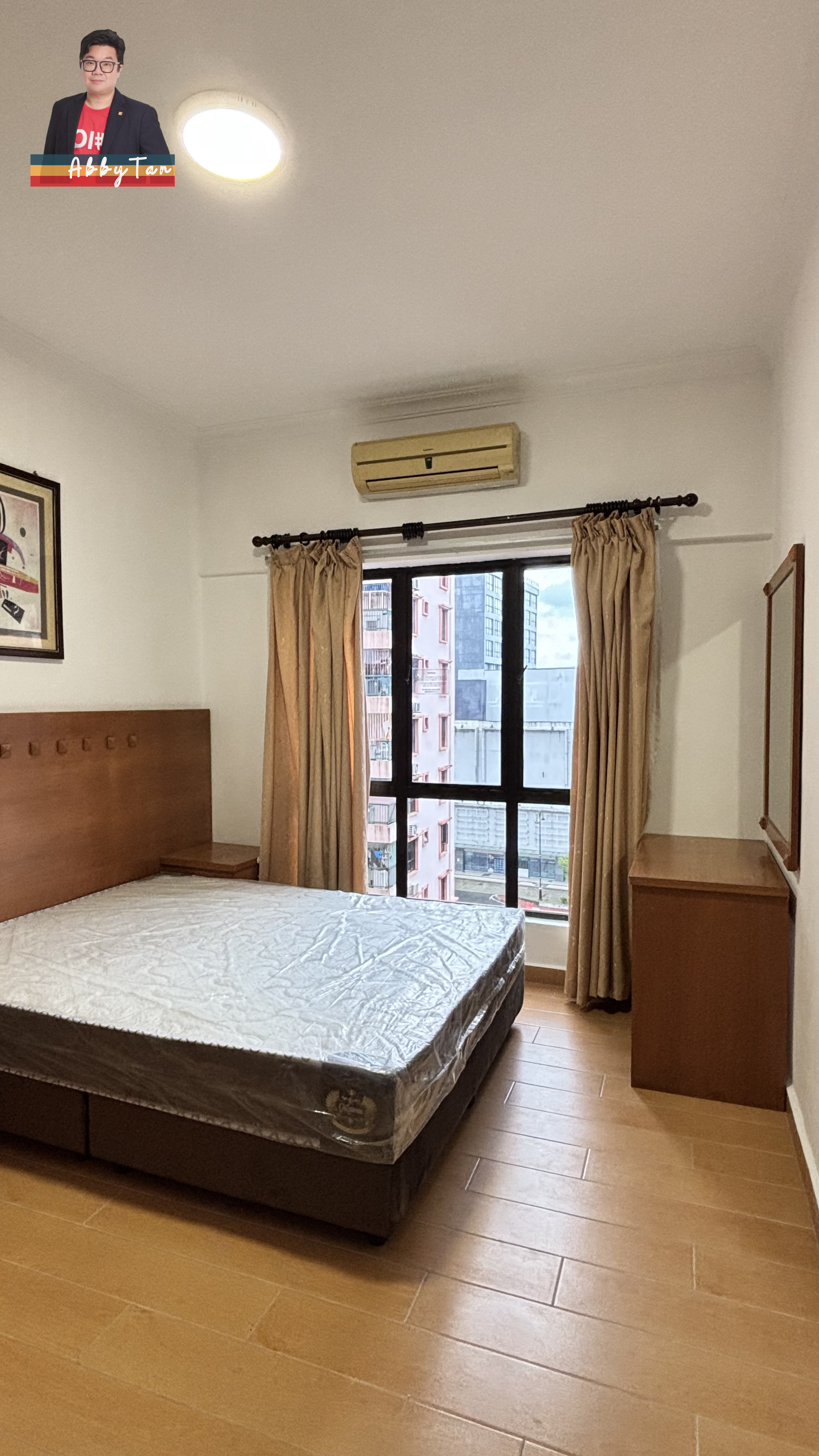 Marina Court | City Centre | Top Floor | 90% Furnished image