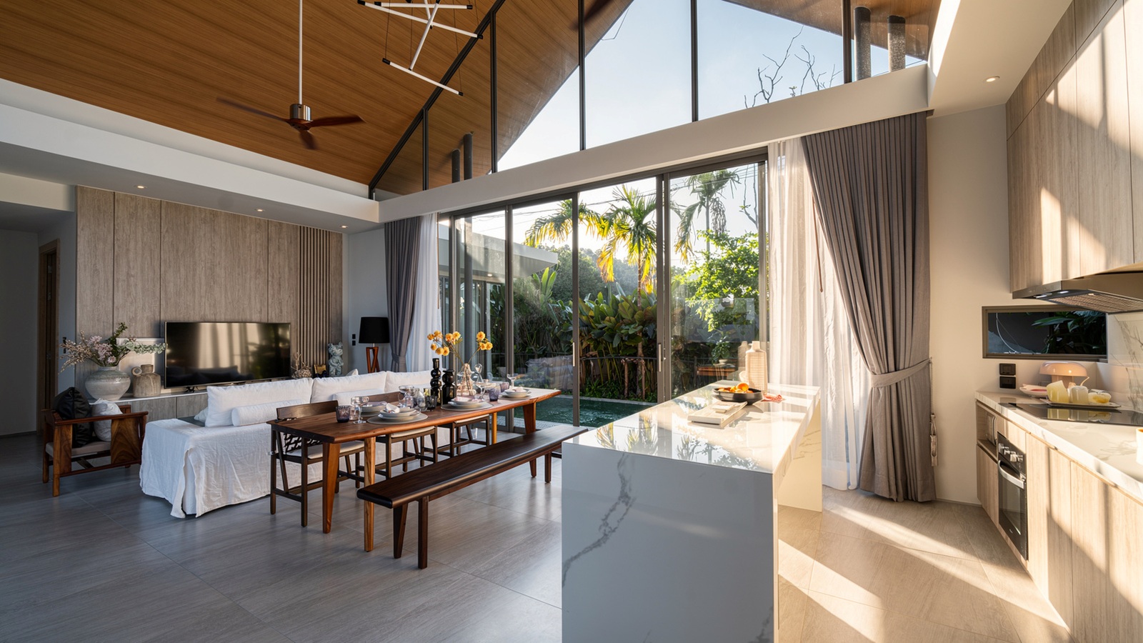 MULTIPLE LUXURY LIFESTYLES WITHIN ONE COLLECTION image