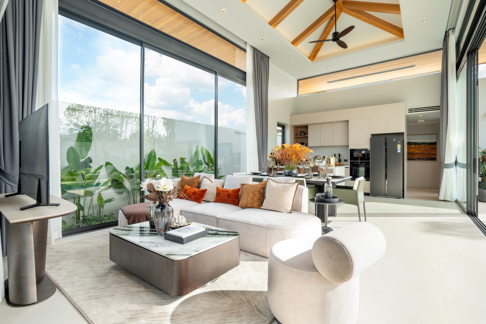 MULTIPLE LUXURY LIFESTYLES WITHIN ONE COLLECTION image