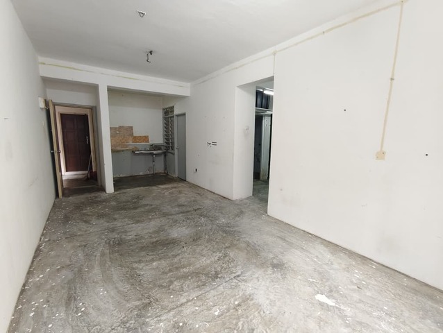 Taman Pelangi Indah Low Cost Flat,Jalan Cantik,Level 3,Original photo