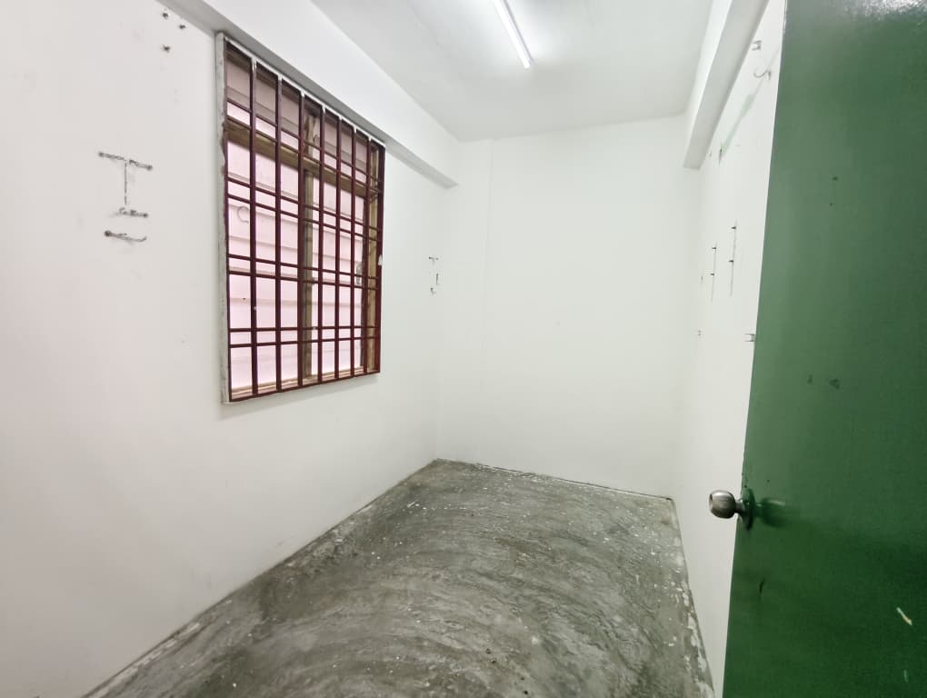 Taman Pelangi Indah Low Cost Flat,Jalan Cantik,Level 3,Original image