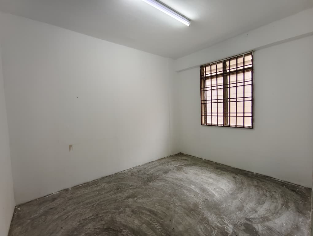 Taman Pelangi Indah Low Cost Flat,Jalan Cantik,Level 3,Original image