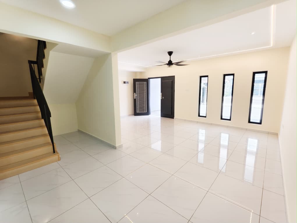 Bandar Selesa Jaya 2 Sty Terrace,Jalan Silat Harimau,Skudai,Renovated image