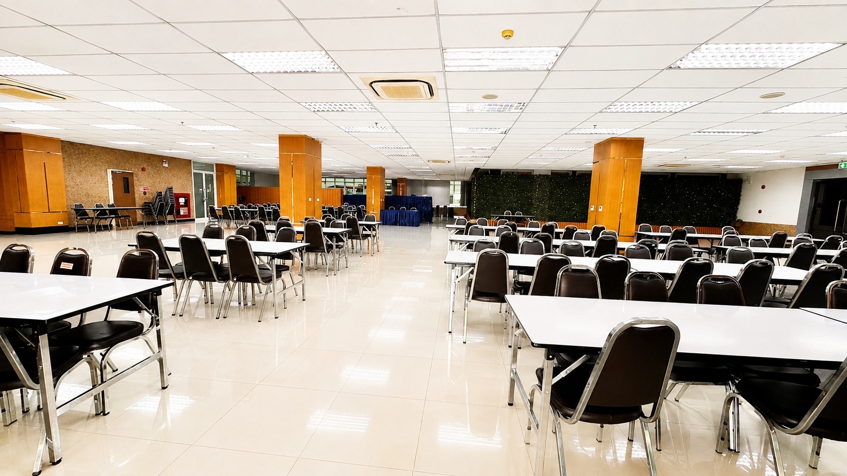 Integrated Commercial  Space for Lease JW Tower  in Prime Location, Srinakarin Road Bangkok image
