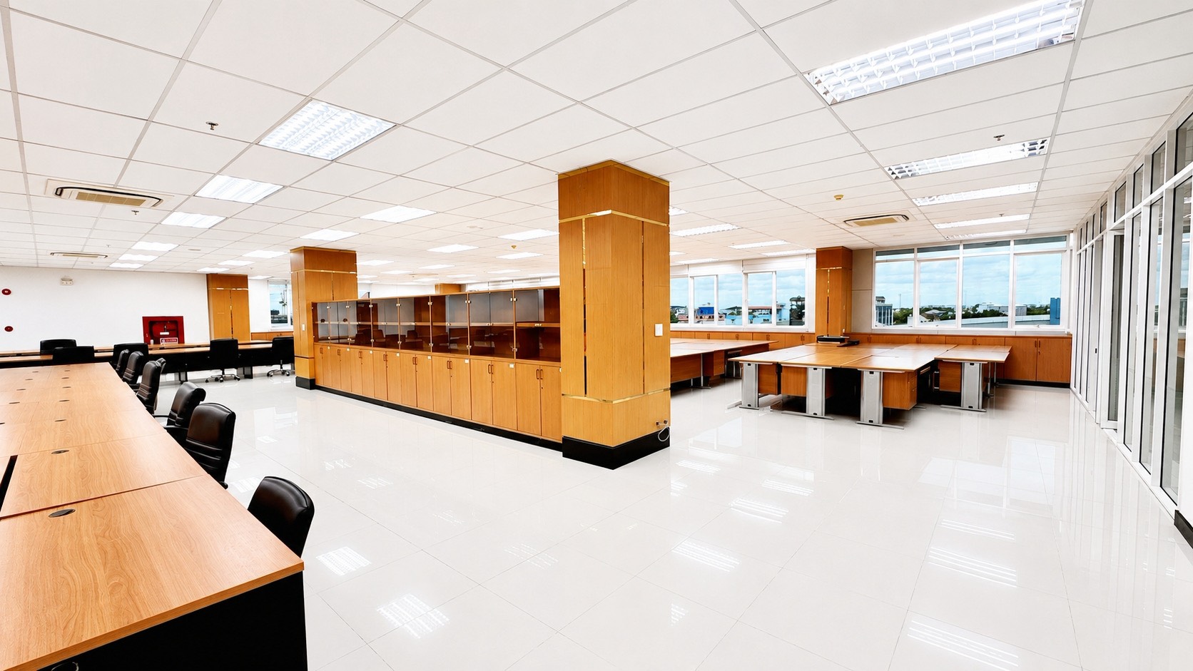 Integrated Commercial  Space for Lease JW Tower  in Prime Location, Srinakarin Road Bangkok image