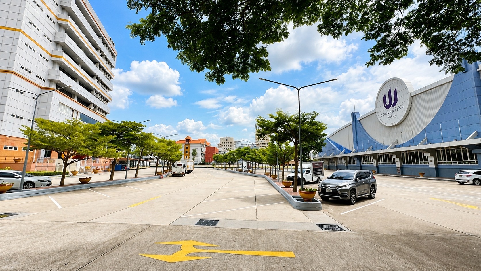 Integrated Commercial  Space for Lease JW Tower  in Prime Location, Srinakarin Road Bangkok image