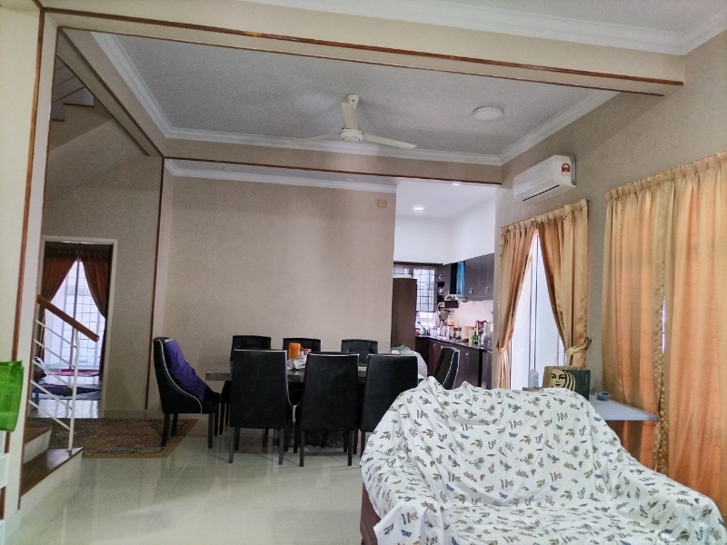 Semi-D Greenhill Residence image