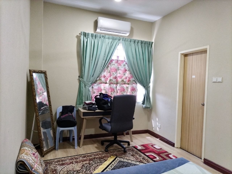 Semi-D Greenhill Residence image