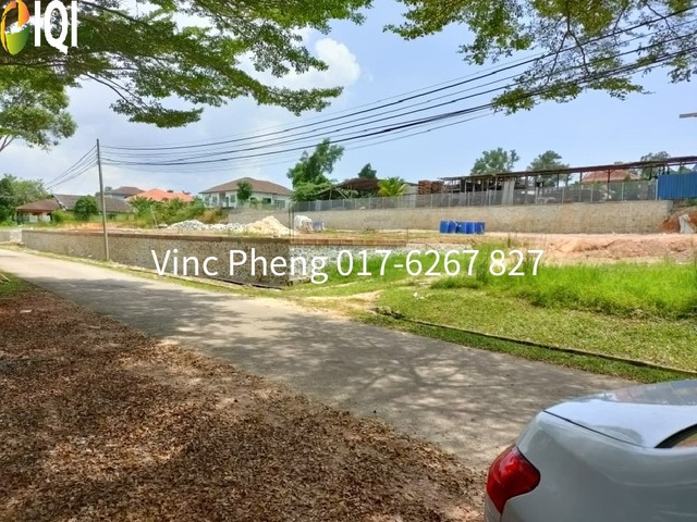 RARE 3 Adjoining FREEHOLD Land RM40 psf @ Sungai Udang Melaka image