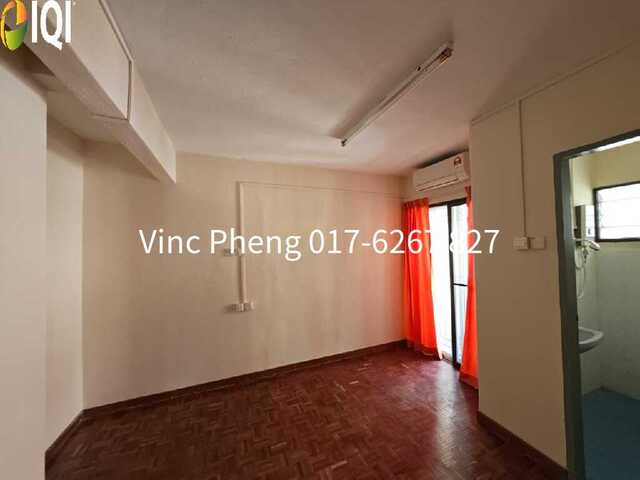 RM800 ONLY! Duplex 3R 3B Apartment For Rent @ Kota Laksamana image