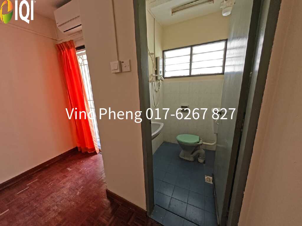 RM800 ONLY! Duplex 3R 3B Apartment For Rent @ Kota Laksamana image