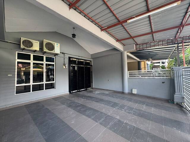 Taman Bestari Indah Single Storey Terrace,Renovated,Ulu Tiram image