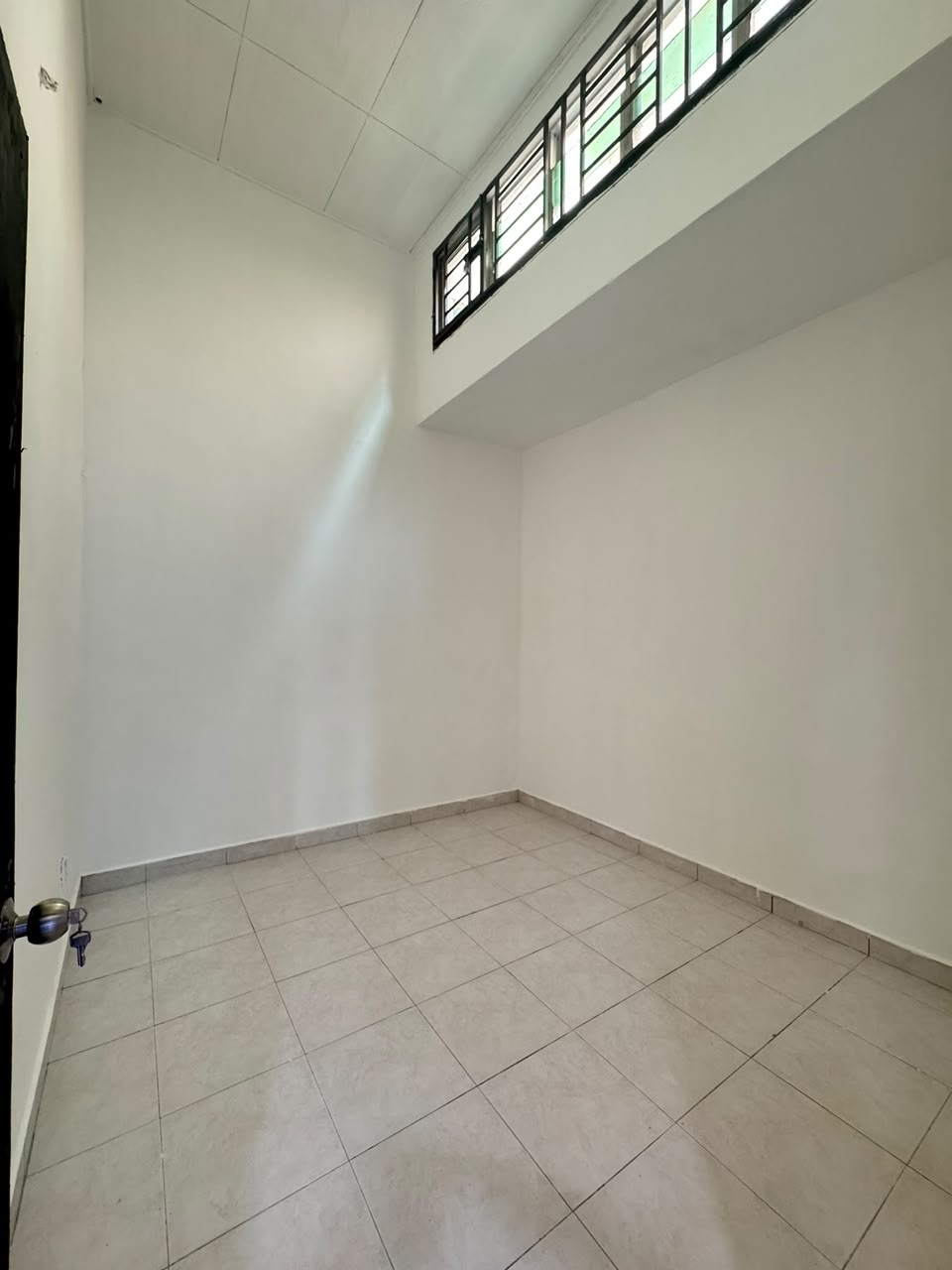 Taman Bestari Indah Single Storey Terrace,Renovated,Ulu Tiram image
