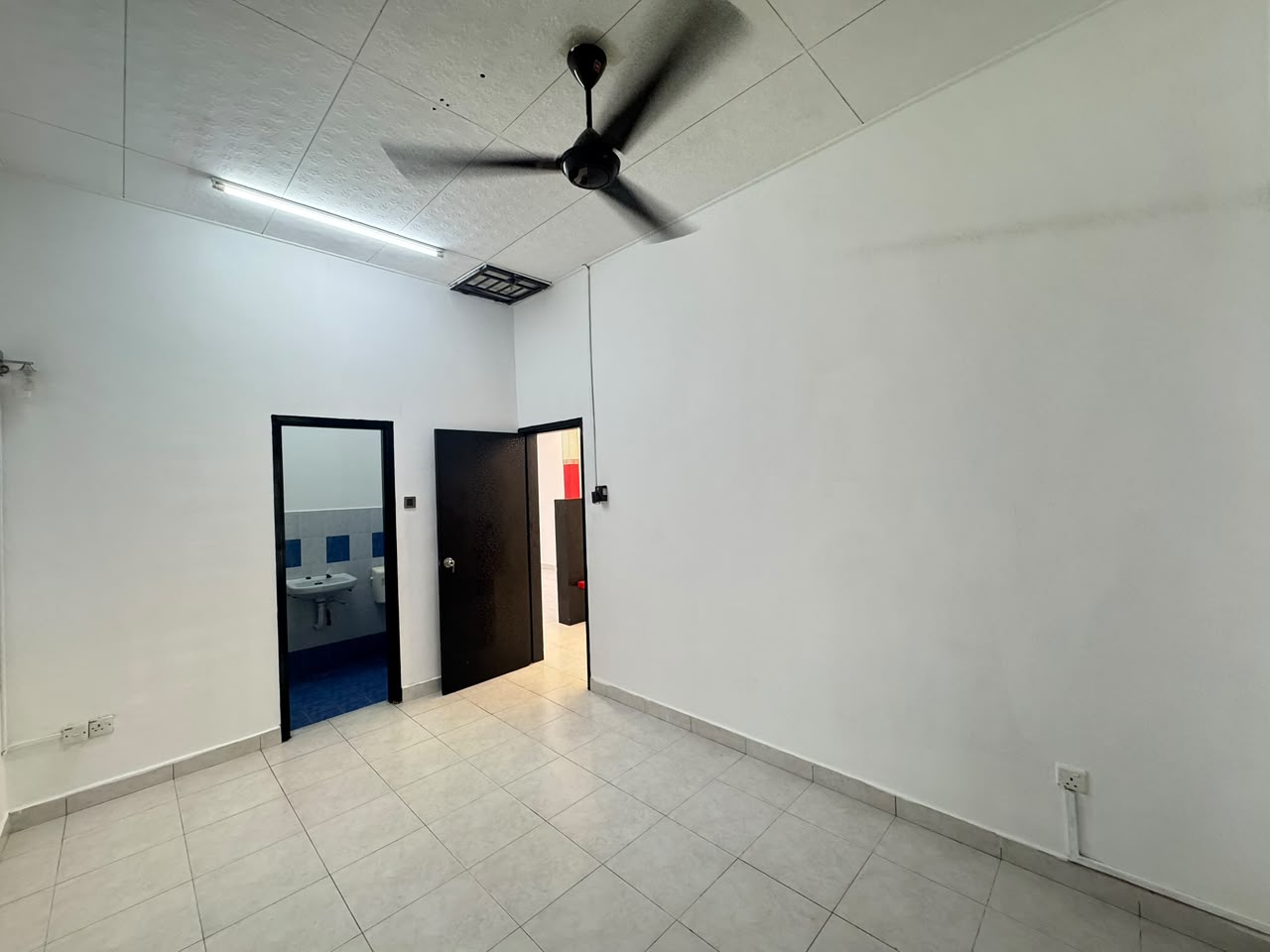 Taman Bestari Indah Single Storey Terrace,Renovated,Ulu Tiram image
