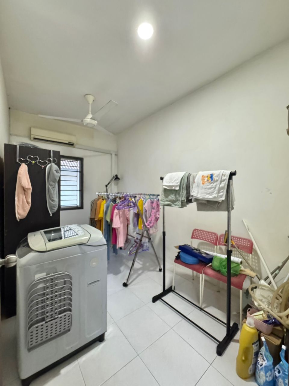 Taman Scientex 2.5 Storey Terrace,Jalan Tiong,Pasir Gudang,Renovated image