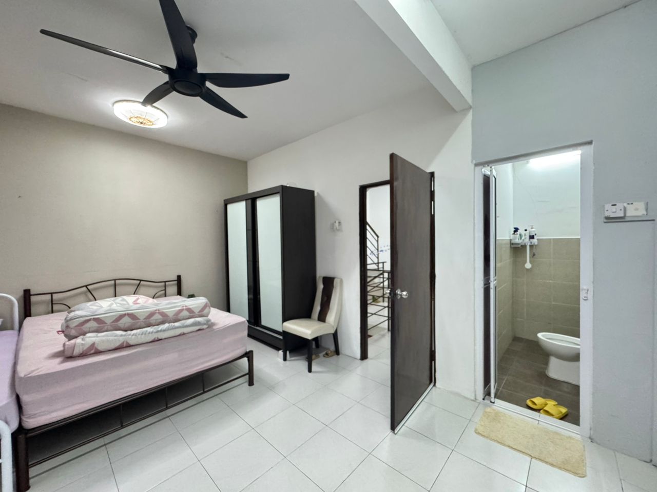 Taman Scientex 2.5 Storey Terrace,Jalan Tiong,Pasir Gudang,Renovated image