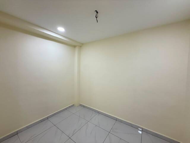 Bandar Baru Permas Jaya 2 Sty Low Cost,Renovated,Unblock View,Extend image