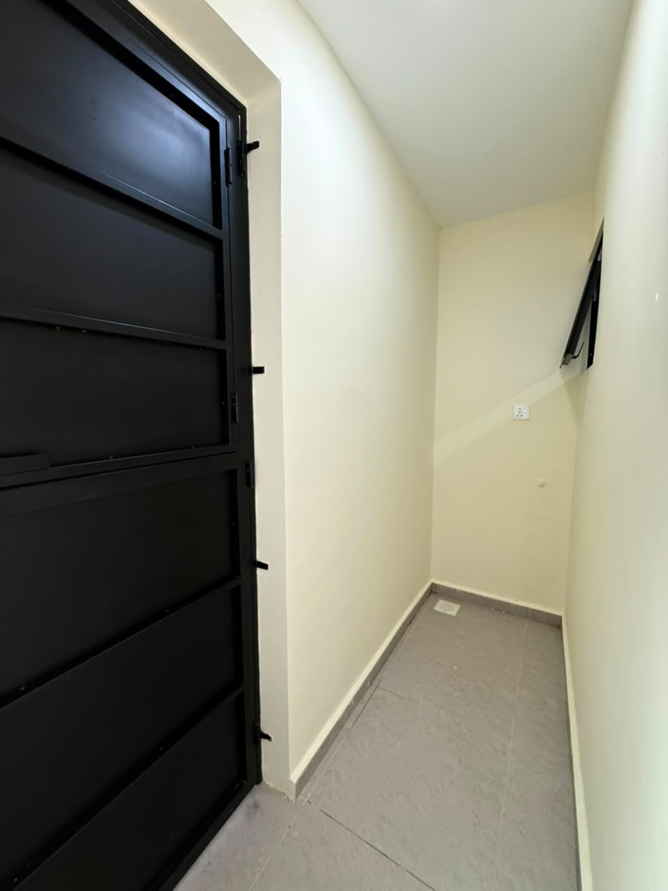 Bandar Baru Permas Jaya 2 Sty Low Cost,Renovated,Unblock View,Extend image