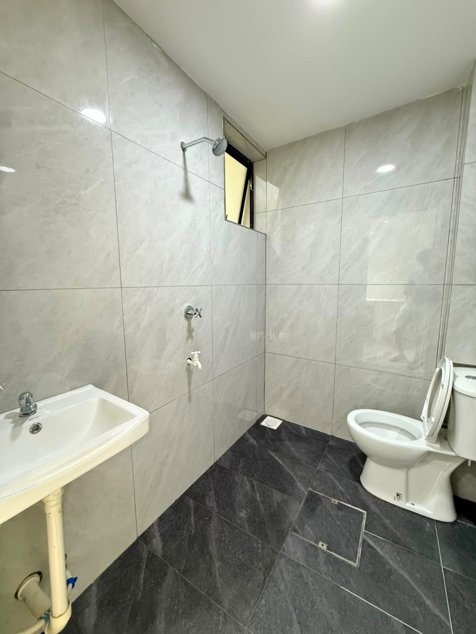 Bandar Baru Permas Jaya 2 Sty Low Cost,Renovated,Unblock View,Extend image