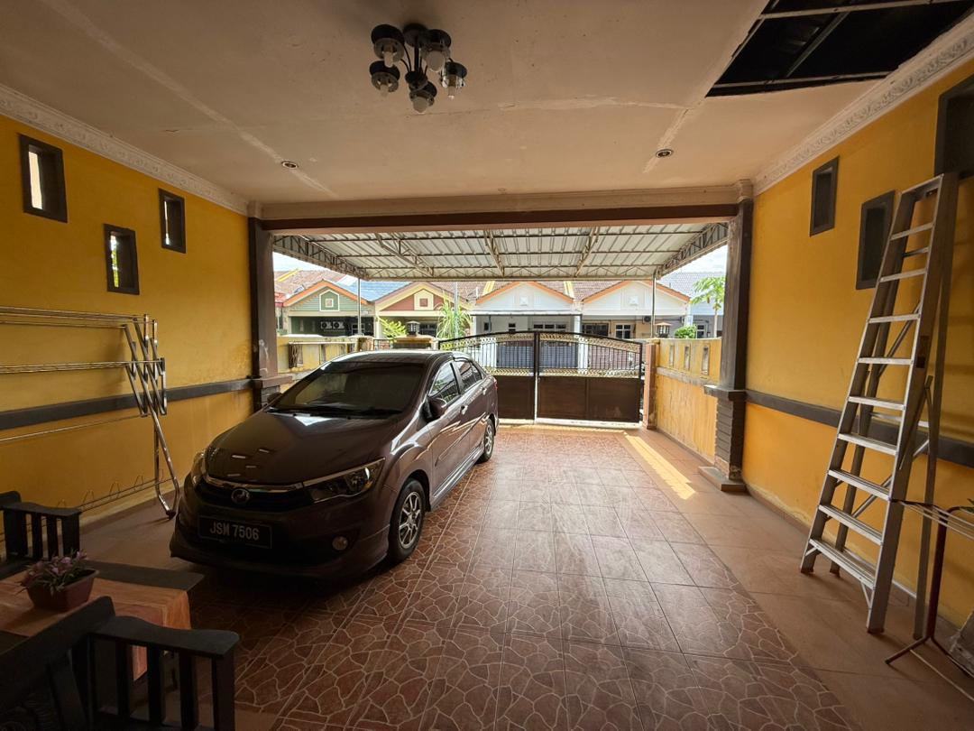 Taman Jp Perdana 1 St yTerrace,Johor Bahru,Renovated,Extend,Bumi Lot image