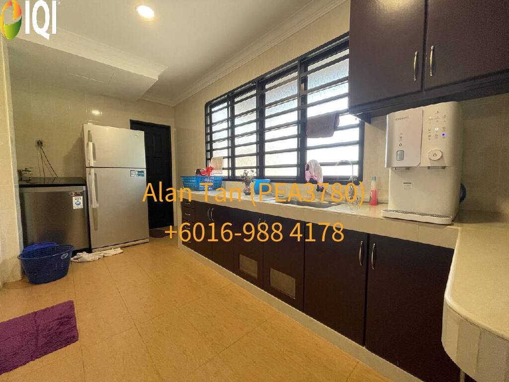 ALOR AKAR (Renovated Big Corner House) image