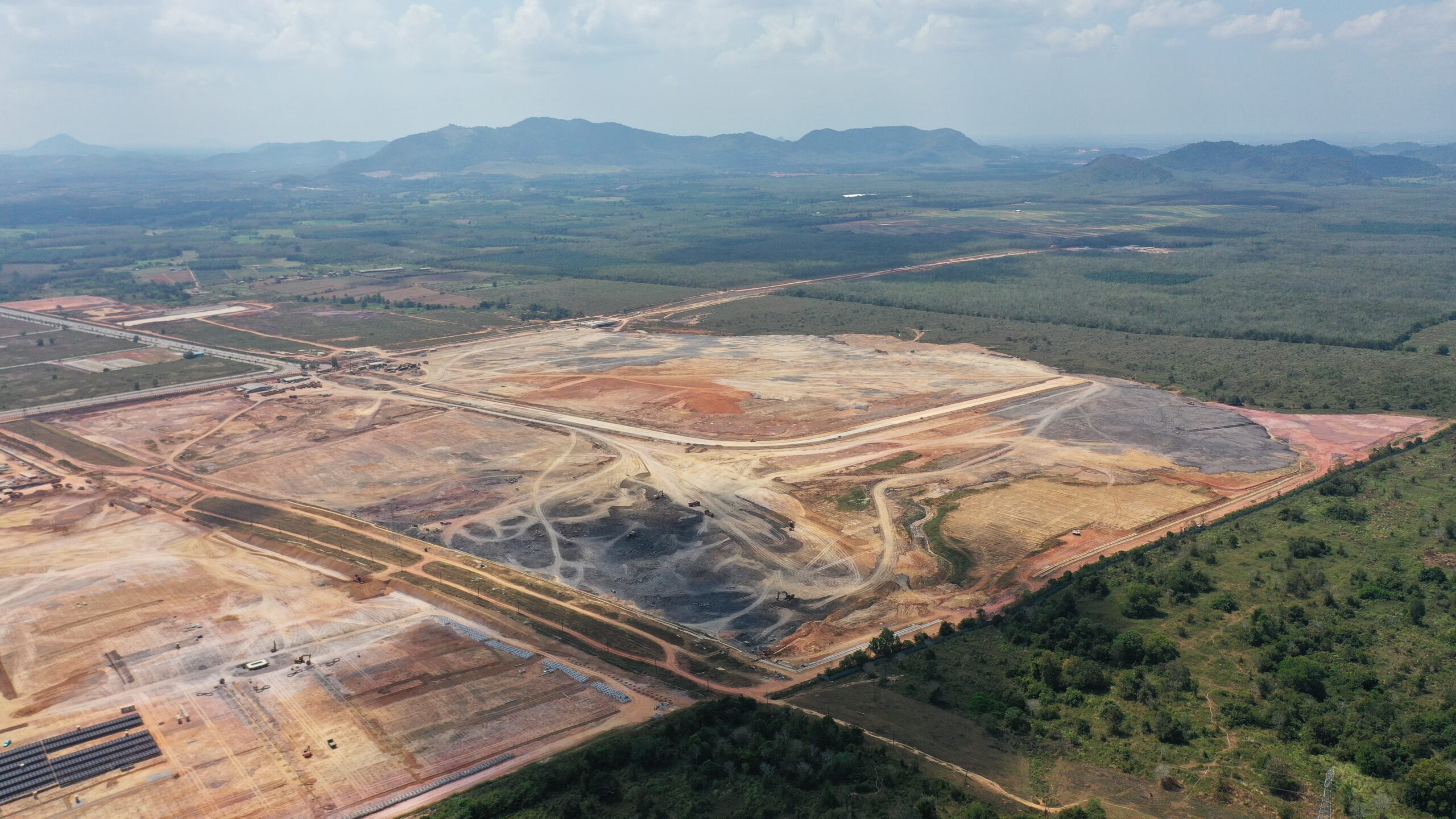 32.1 Acres: Premier Serviced Industrial Park Lot, Bukit Kayu Hitam, Kedah image