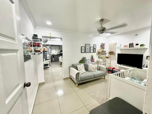 Taman Megah Ria 2 Sty Low Cost,Jalan Bayan,Masai,Renovated photo