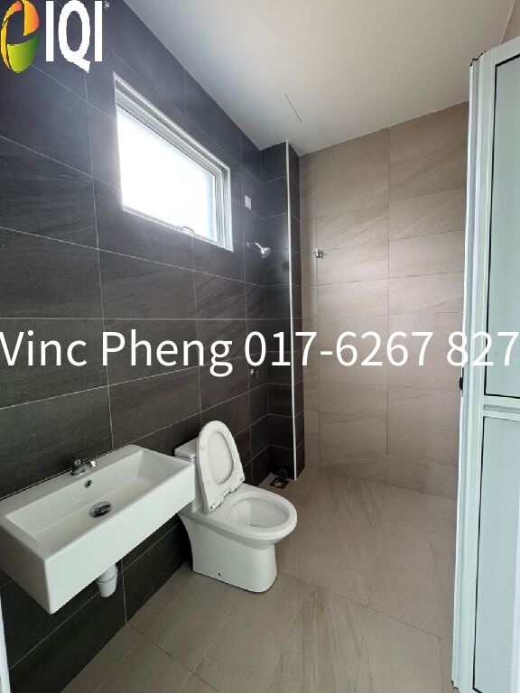HOT VALUE! Double Storey Bungalow @ BJB Heights Jasin image
