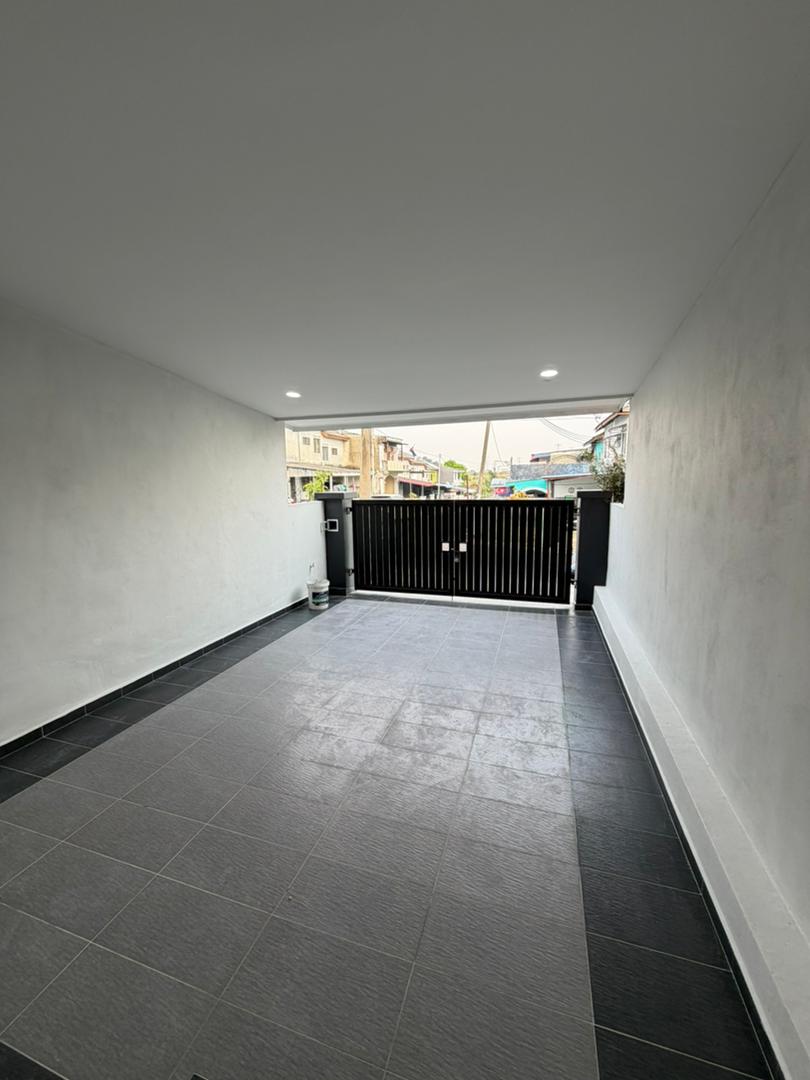 Taman Wawasan 2 Sty Low Cost,Jalan Rajawali,Kulai,Renovated,Full Loan image