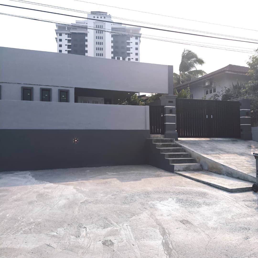 Larkin 1 Sty Bungalow,Jb Town,Jalan Tani,Johor Bahru,Renovated,Extend image