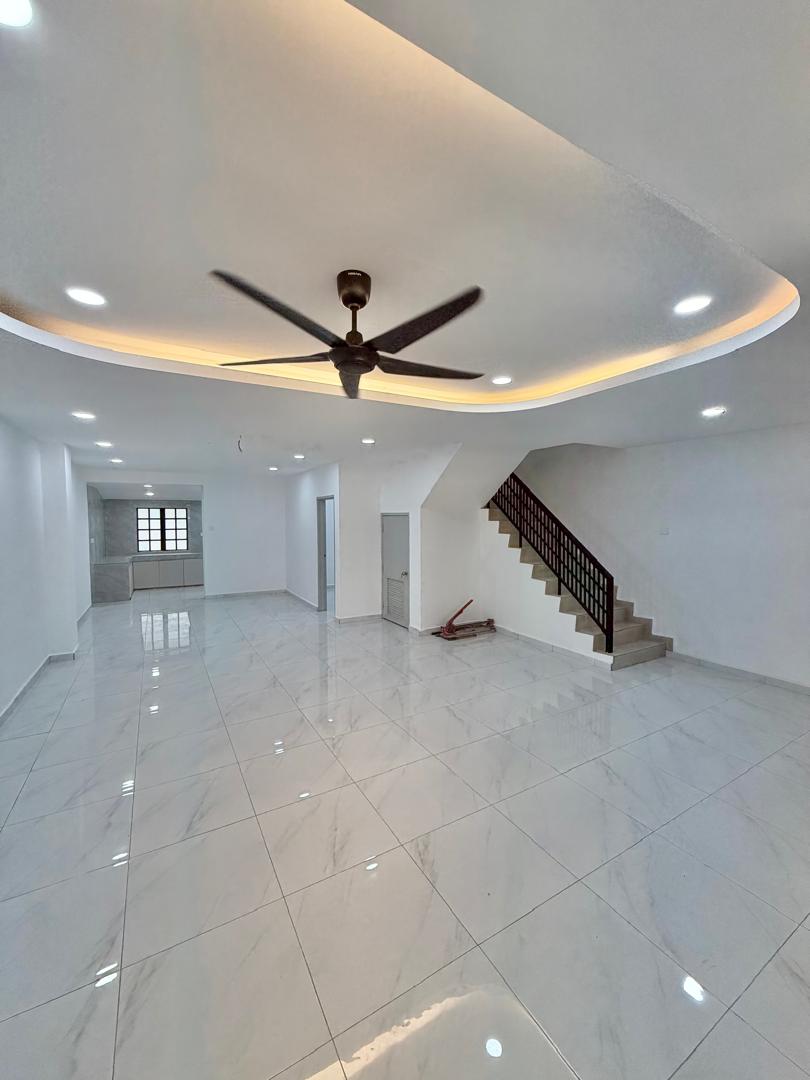 Taman Desa Tebrau 2 Sty Terrace,Jalan Harmonium,Johor Bahru,Renovated image