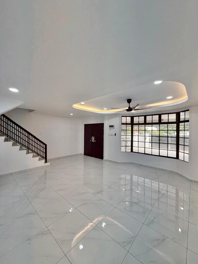 Taman Desa Tebrau 2 Sty Terrace,Jalan Harmonium,Johor Bahru,Renovated image