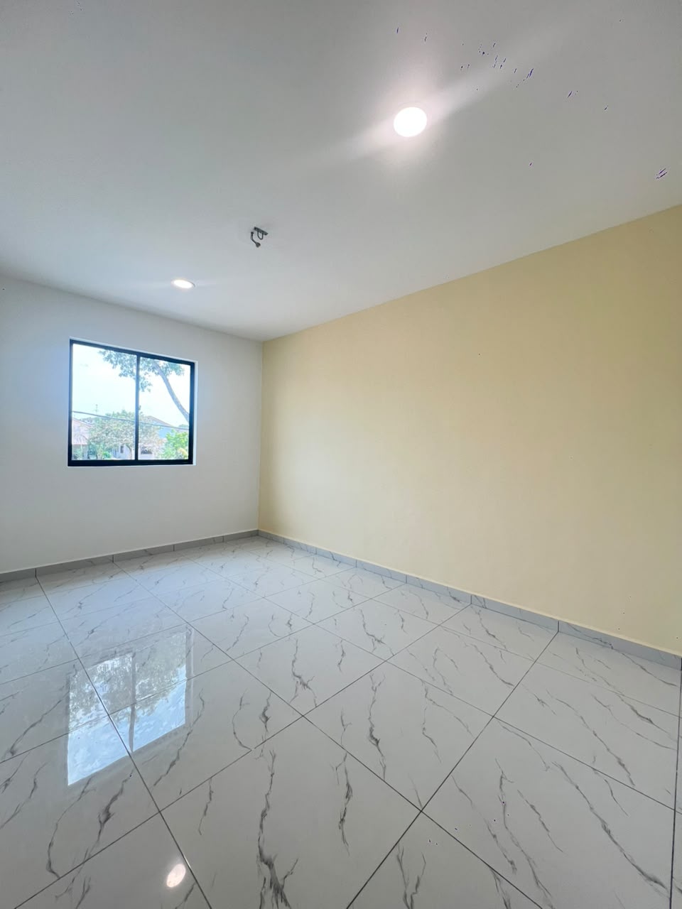 Taman Cahaya Masai 2 Sty Medium Cost,Jalan Berlian,Pasir Gudang,Renovated image