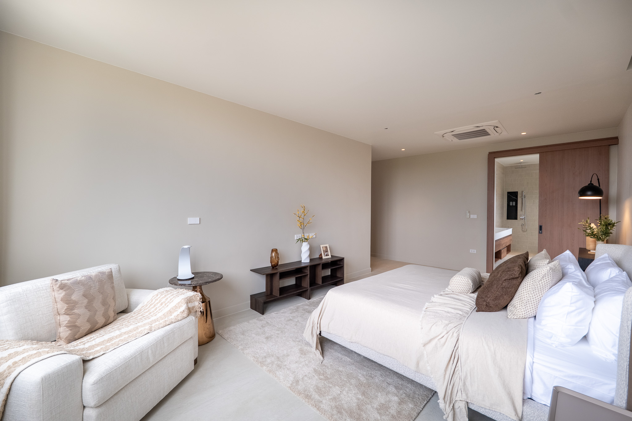 PRIME CHERNGTALAY VILLAS | JUST 3 MINUTES TO HEADSTART INTERNATIONAL SCHOOL image