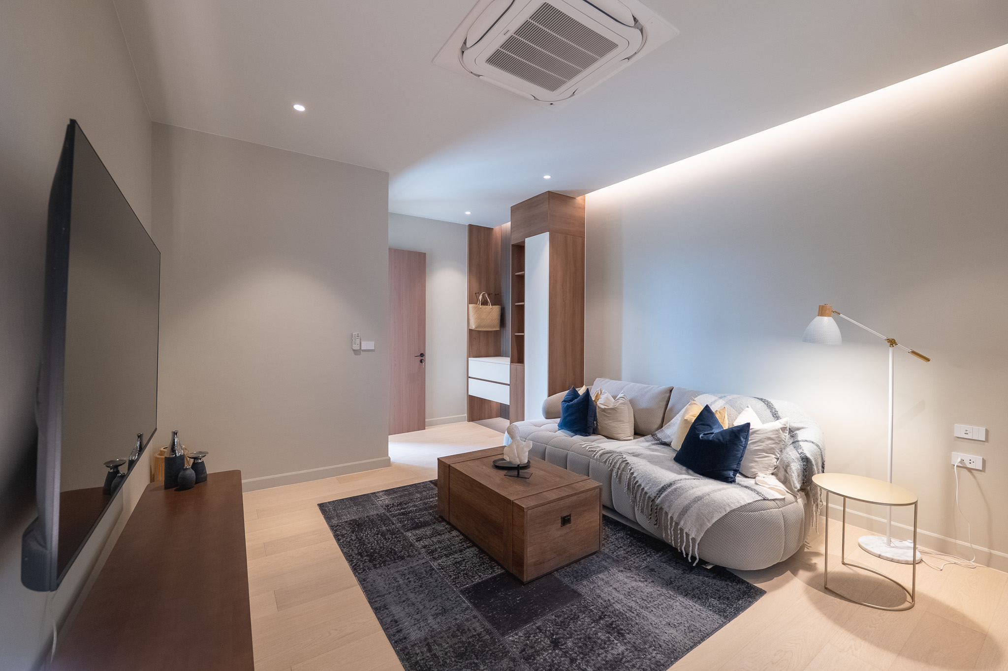 PRIME CHERNGTALAY VILLAS | JUST 3 MINUTES TO HEADSTART INTERNATIONAL SCHOOL image