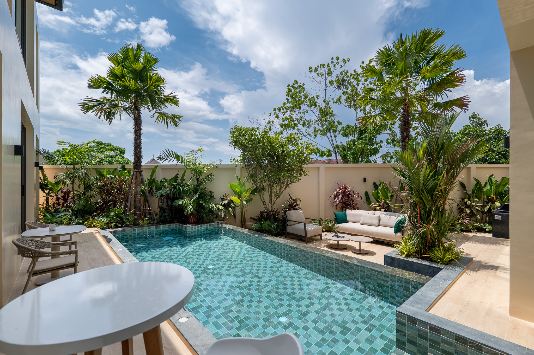 PRIME CHERNGTALAY VILLAS | JUST 3 MINUTES TO HEADSTART INTERNATIONAL SCHOOL image