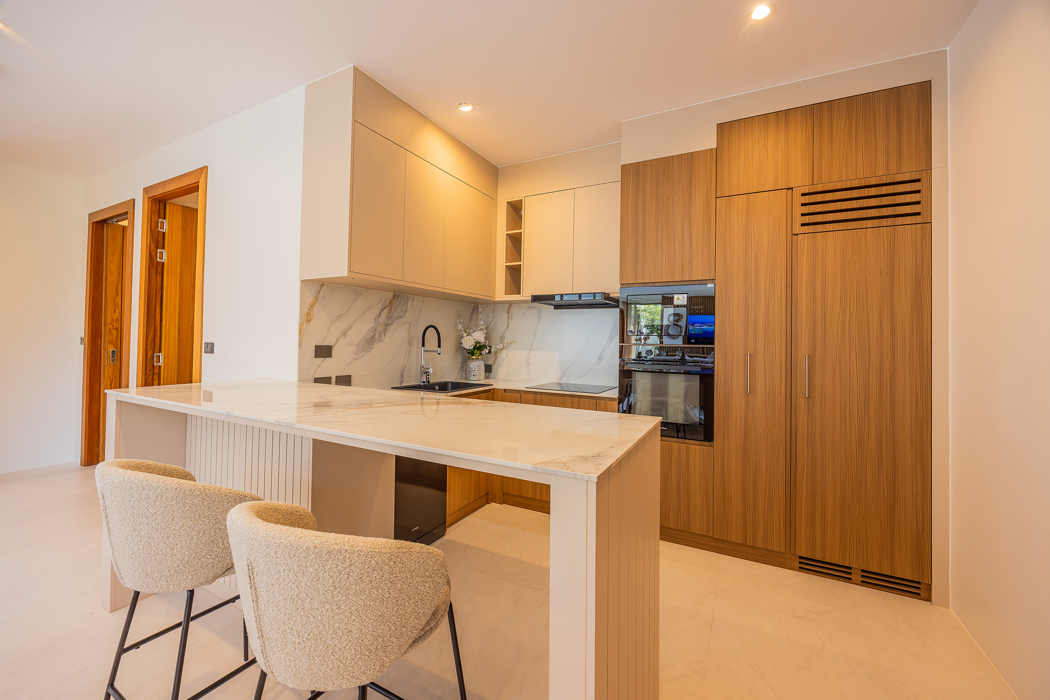 TROPICAL LUXURY LIVING IN PHUKET image