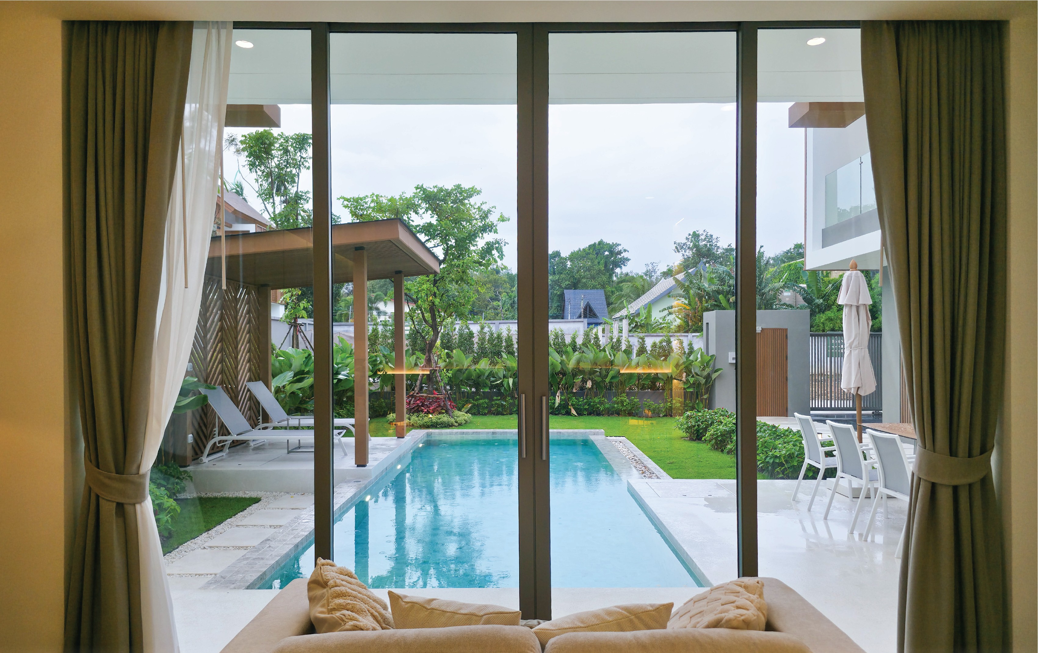 PRIVATE POOL VILLAS IN BANGJO, PHUKET image