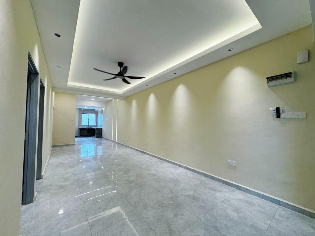 Taman Johor Jaya 1 Sty Terrace,Jalan Keembong,Johor Bahru,Renovated,Extend image