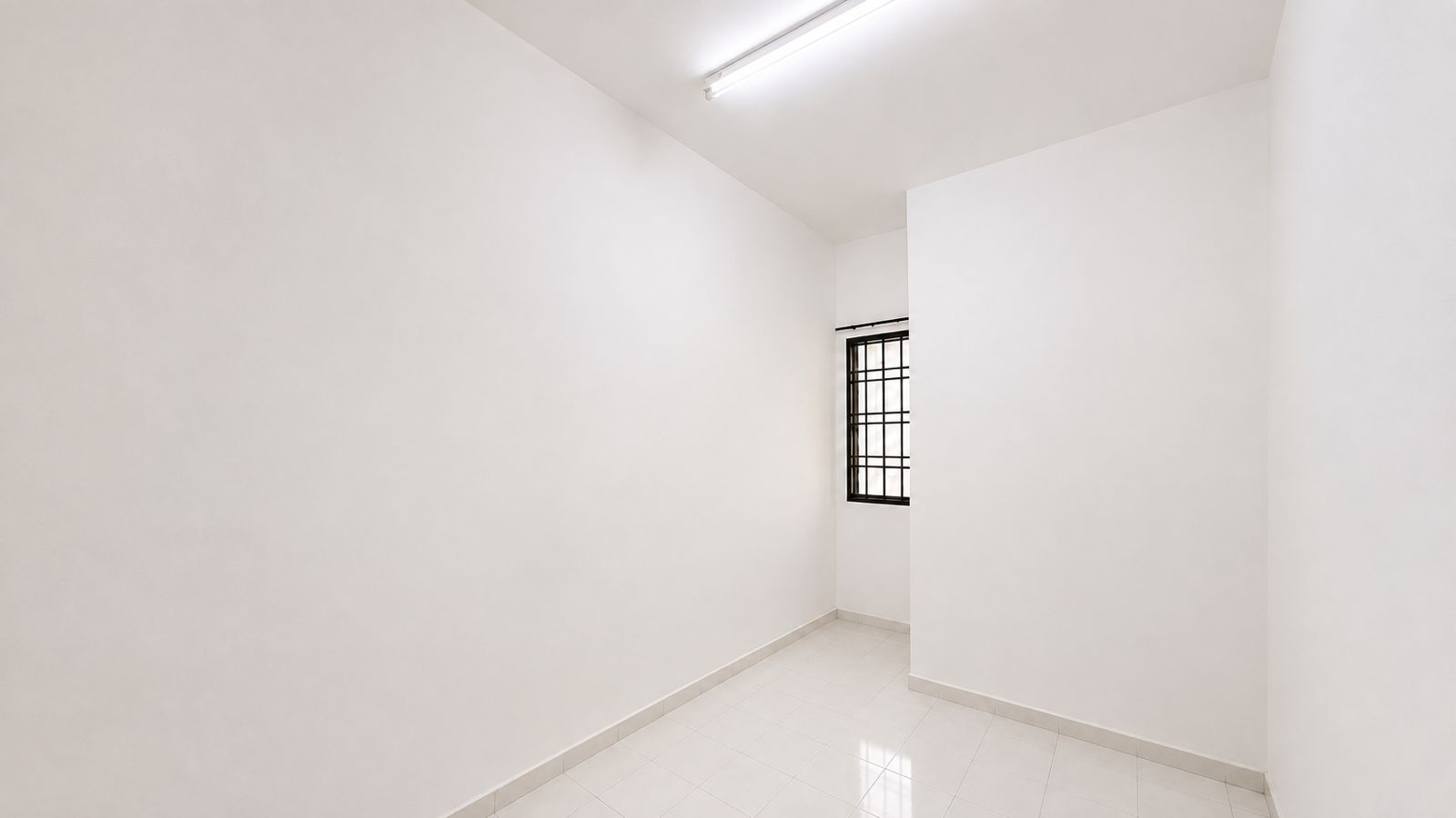 Taman Puteri Wangsa 2 Sty Medium Cost,Renovated,Jalan Lembing,Ulu Tiram image