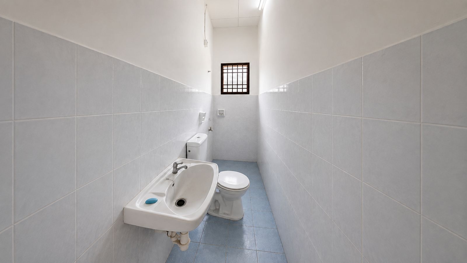 Taman Puteri Wangsa 2 Sty Medium Cost,Renovated,Jalan Lembing,Ulu Tiram image